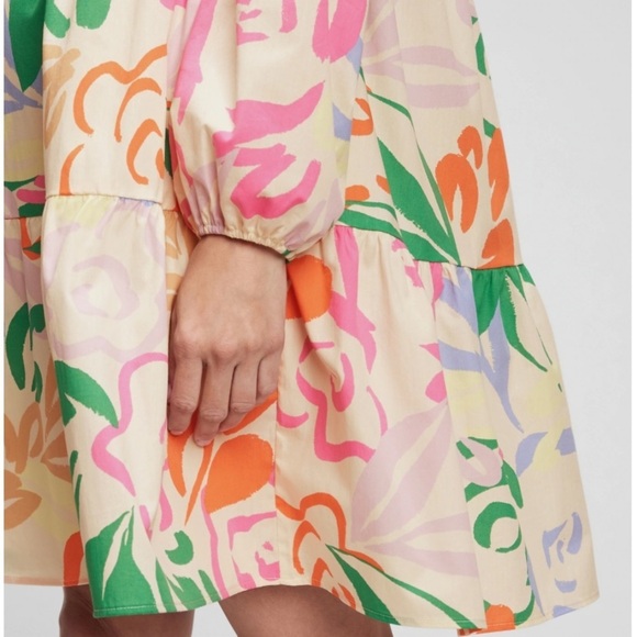 Gap Maternity Tiered‎ Dress in Multi Floral - Picture 4 of 7